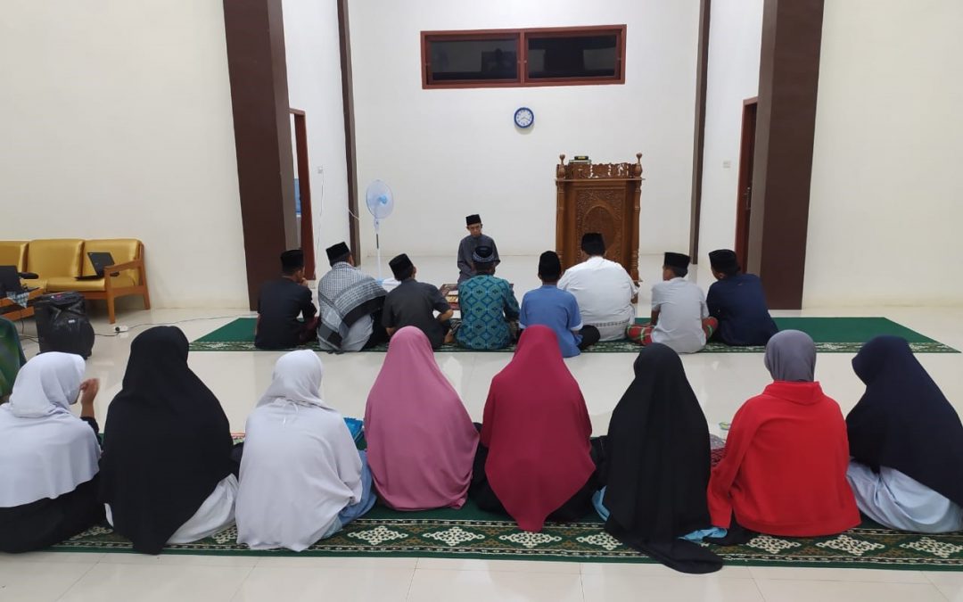 Penguatan Ruhiyah Siswa dalam MABIT SMAIT Al Hasanah